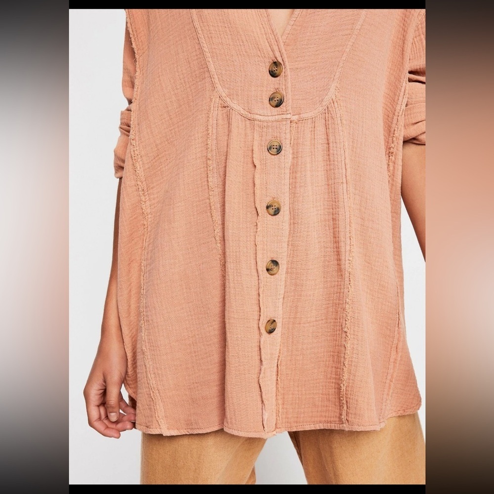 Free People All About The Feels Textured Cotton Peach Coral Button Down XS - Picture 3 of 6